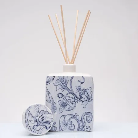 Profumatore Fregio blu in porcellana Cuorematto 2026