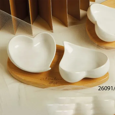 Bomboniera Claraluna Vassoio in Bamboo con 2 Ciotole Cuore in Porcellana – Personalizzata (Scatola Botanica Inclusa)